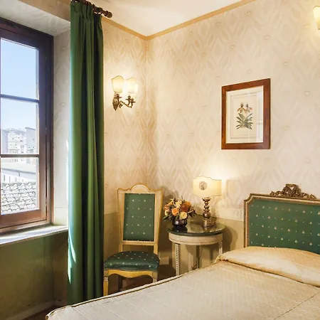Hermitage Hotel 3*