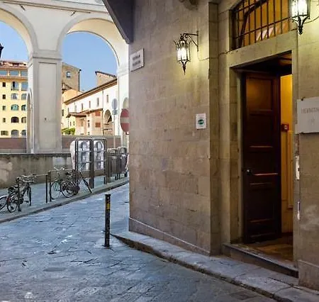 Hermitage Hotel 3*