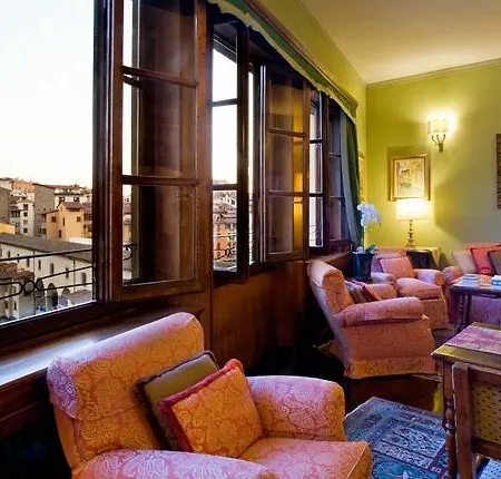 Hermitage Hotel 3*