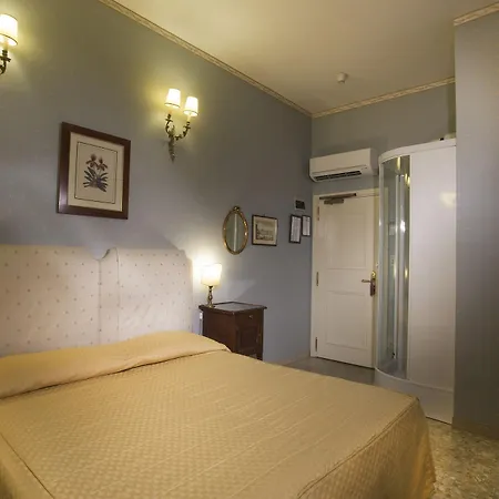 Hotel Hermitage 3*